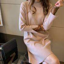 Plus size plus size autumn and winter crochet lace stitching fake two-piece knitted dress womens mid-length bottoming skirt