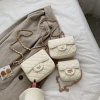 Белый, большой