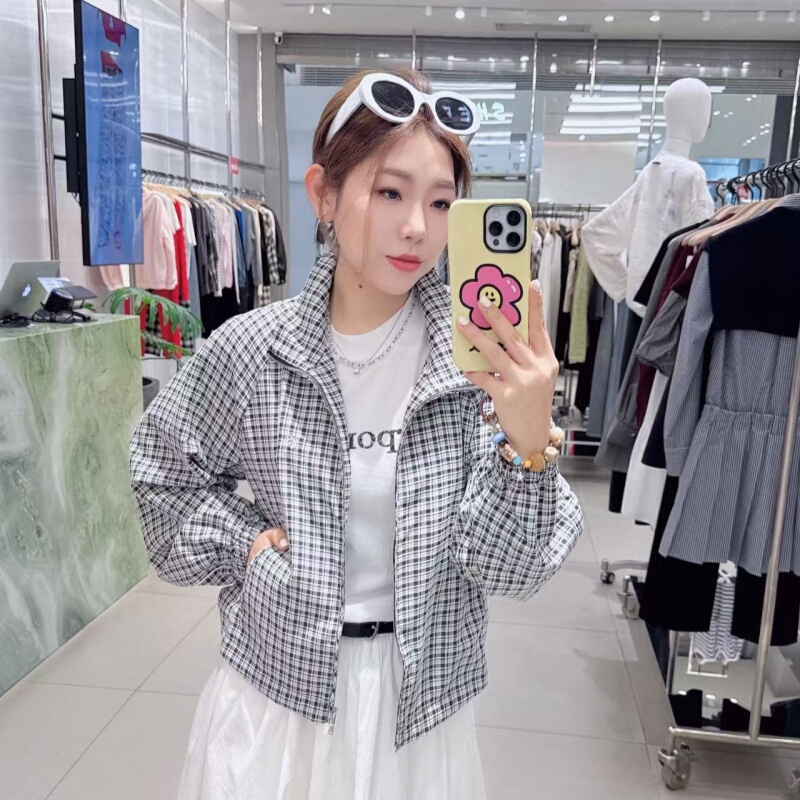 Mo2026 Summer New Product Moomin Series Plaid Stand-Up Collar Loose and Versatile Raglan Sleeve Short Jacket Mbf2Cot006