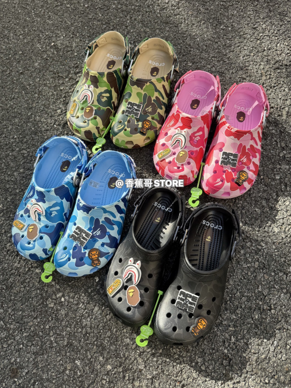 [in Stock] Bape X Crocs Collaboration Abc Camouflage Cartoon Cute Couple Clog Slippers