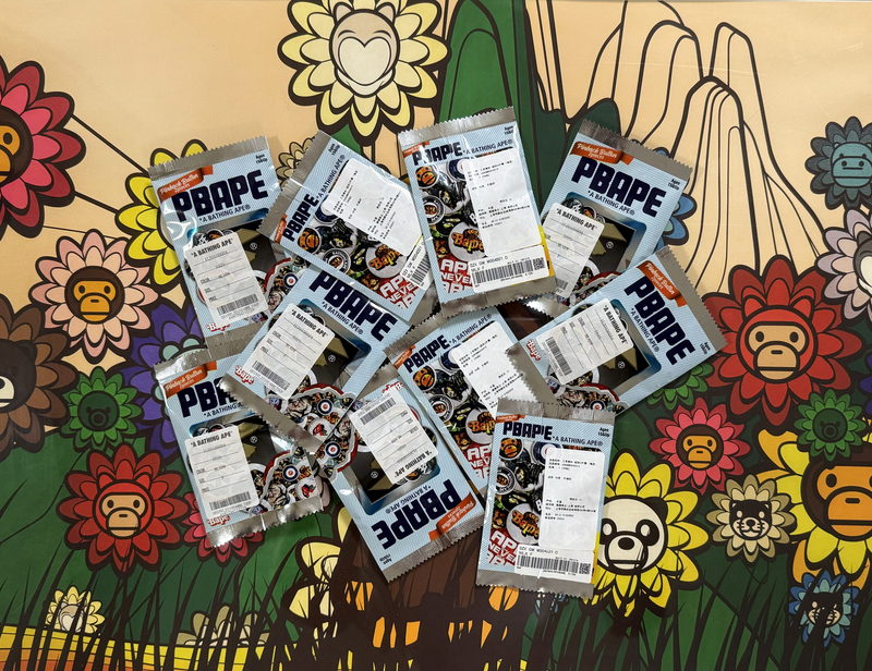 [in Stock] Bape Pin Button Brooch Ape Head Print Brooch Trendy Accessories Official Authentic Product