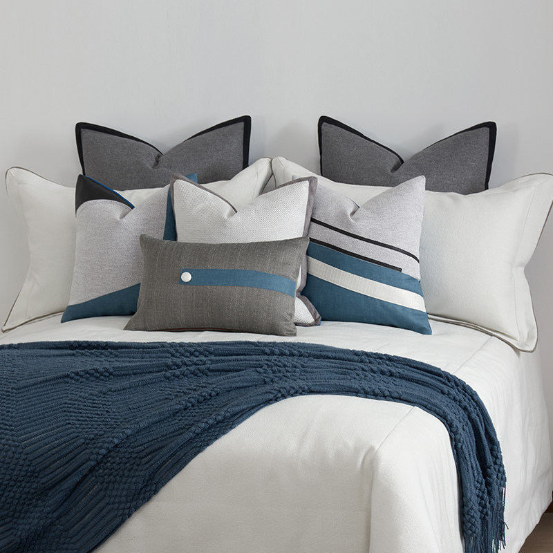 Blue model room bedding more than 10 pieces suit version linen soft decoration design home showroom special new four seasons