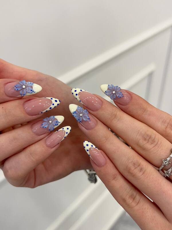 Ppnails • Creamy Yellow Polka Dot French-Style Carved European and American ins Holiday-Style Simple and Sweet Press-On Nails