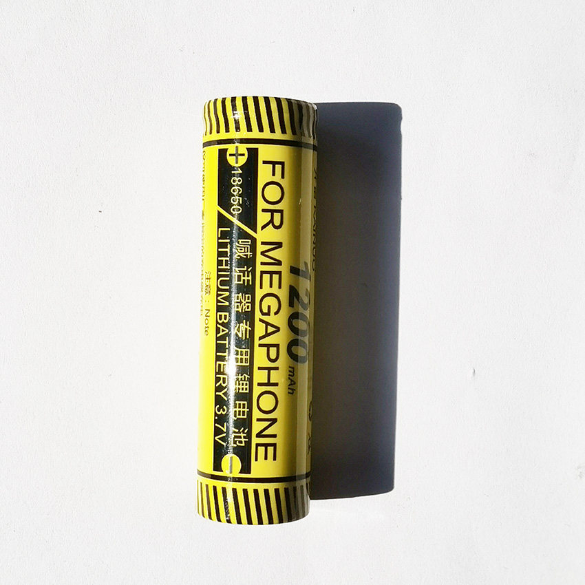 3 7V18650 High Capacity Ion Rechargeable Large Capacity Lithium Battery Handheld Speaker Strong Flashlight Special