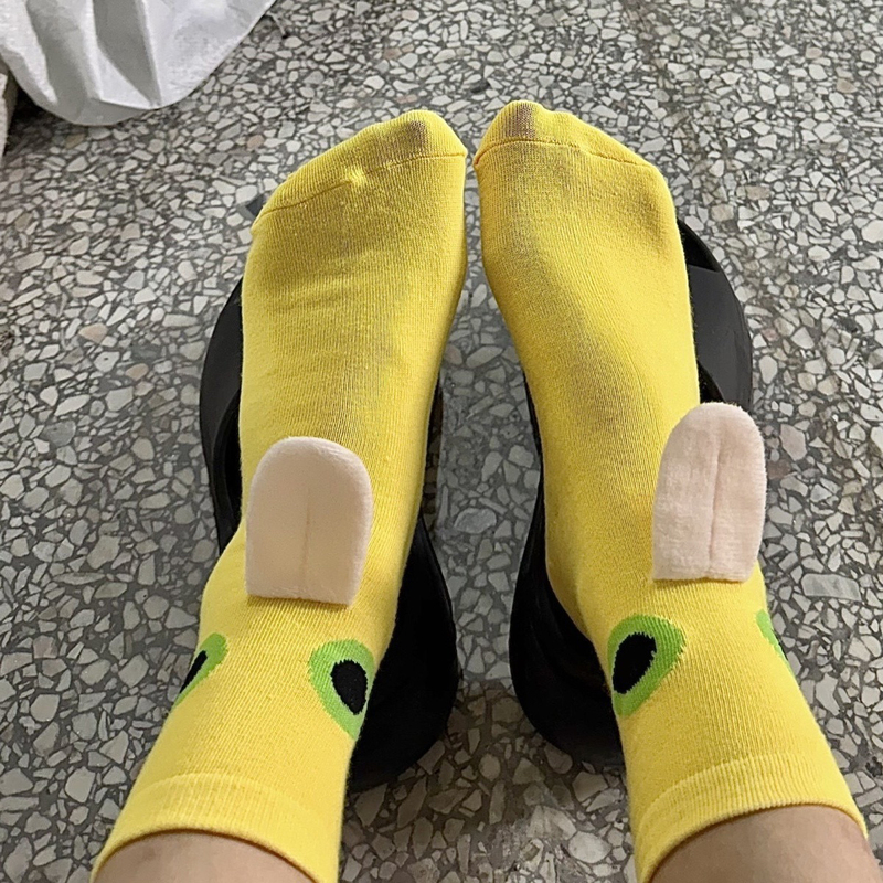 Milk Dragon, Milk Frog, Tongue Sticking Out, Funny Socks, Women's Mid-Calf Socks, Couple Socks, Accessory Socks, Versatile Student Sports Trendy Socks
