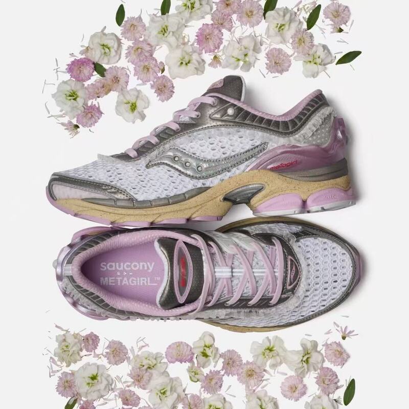 Saucony X Metagirl Women's Low-Top Lace Wedding Dress White Silver Pink Retro Casual Sports Running Shoes Saucony X Metagirl Women's Low-Top Lace Wedding Dress White Silver Pink Retro Casual Sports Running Shoes