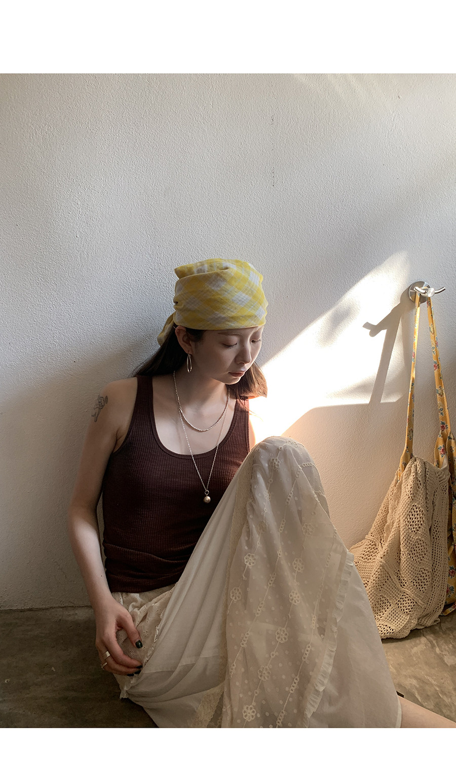 HelloooEat базовая майка с круглым вырезом приталенная в рубчик без рукавов