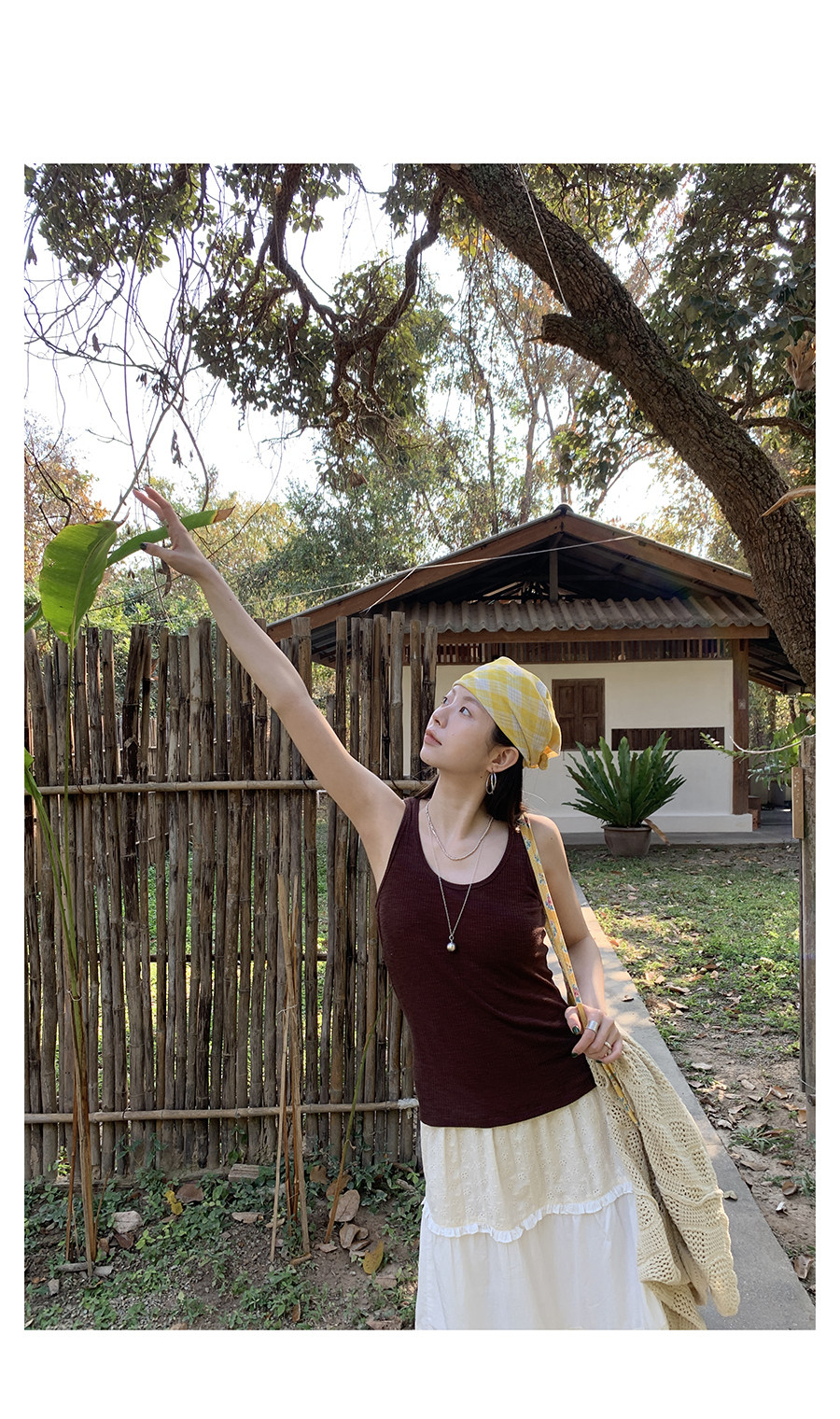 HelloooEat базовая майка с круглым вырезом приталенная в рубчик без рукавов