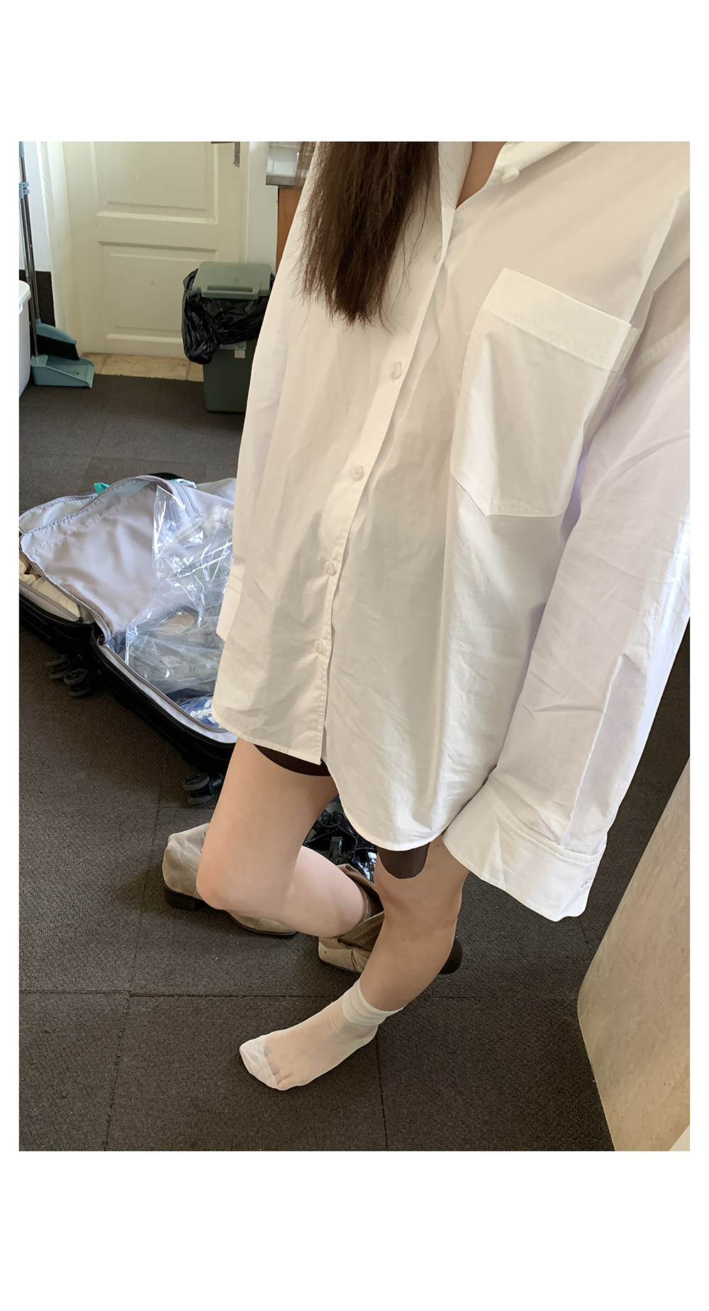 HelloooEat хлопковая белая рубашка / лиоцелловые брюки карго / футболка с принтом