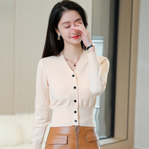 2022 Early spring short knit cardiovert blouse girl spring decoration height waist v collar thin cashew sweater jacket woman