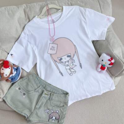 Girls and Sakura Original [Born Cute · White T-shirt Pink] Japanese subculture Otaku Cute Printed T-shirt and shorts