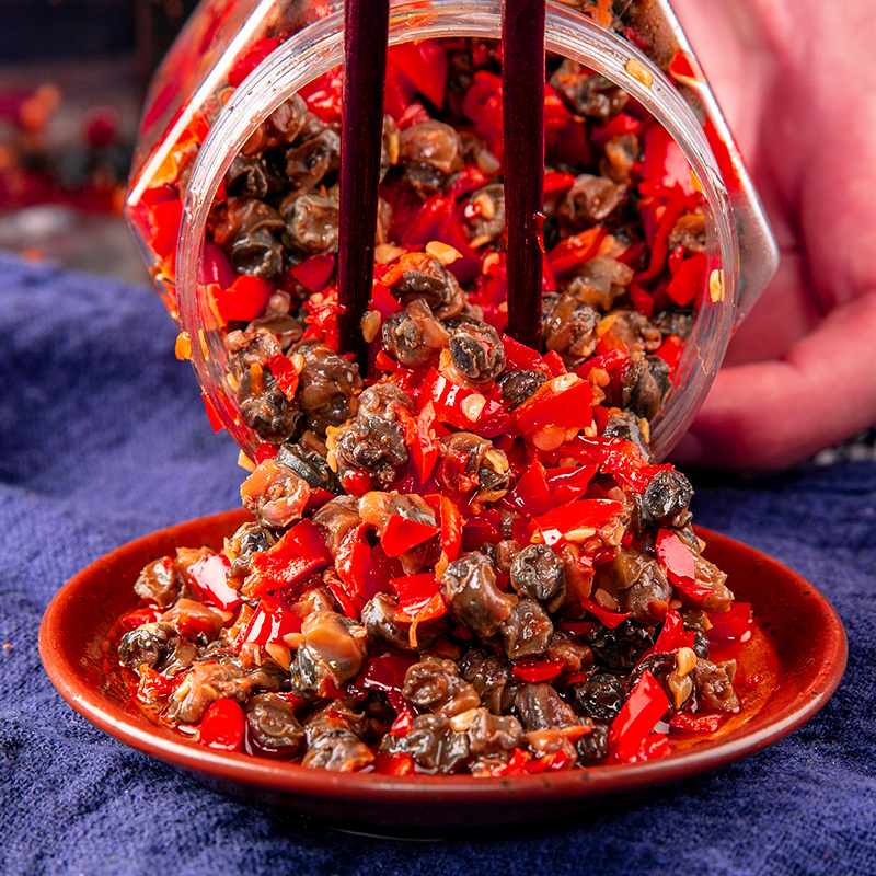 Spicy snail meat bottle ready-to-eat snail meat sauce pickles chili snail meat pickles Hunan specialty