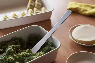 Make dumpling stuffing more in one go) Japanese-made family affairs ask house 18-0 stainless steel scoop stuffing board spoon