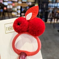 Красный круг волос