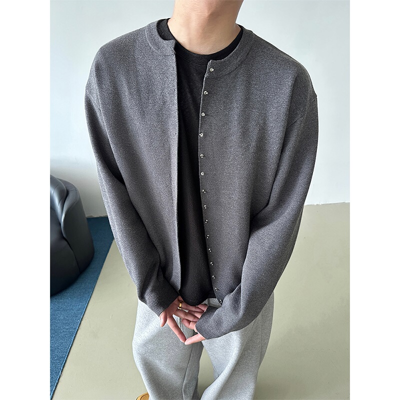 Autumn and Winter High-End Metal Button Cardigan Sweater Jacket for Men, Versatile Loose Fit Korean Style Top