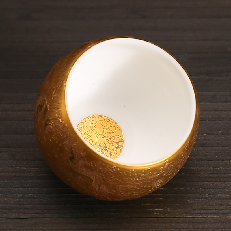 White porcelain single suet jade porcelain sample tea cup heart sutra ceramic gold 24 k gold master cup lamp that kung fu tea cups