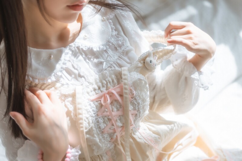 六味帝皇酱 – 小艺LOX洛丽塔