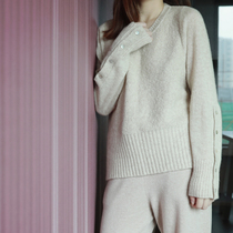 There is no reason not to accept Xodgz dream combination experience pullover sweater