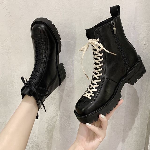 Martin boots women's trendy ins cool style British 2022 spring new bike boots women's velvet thick soles show small feet