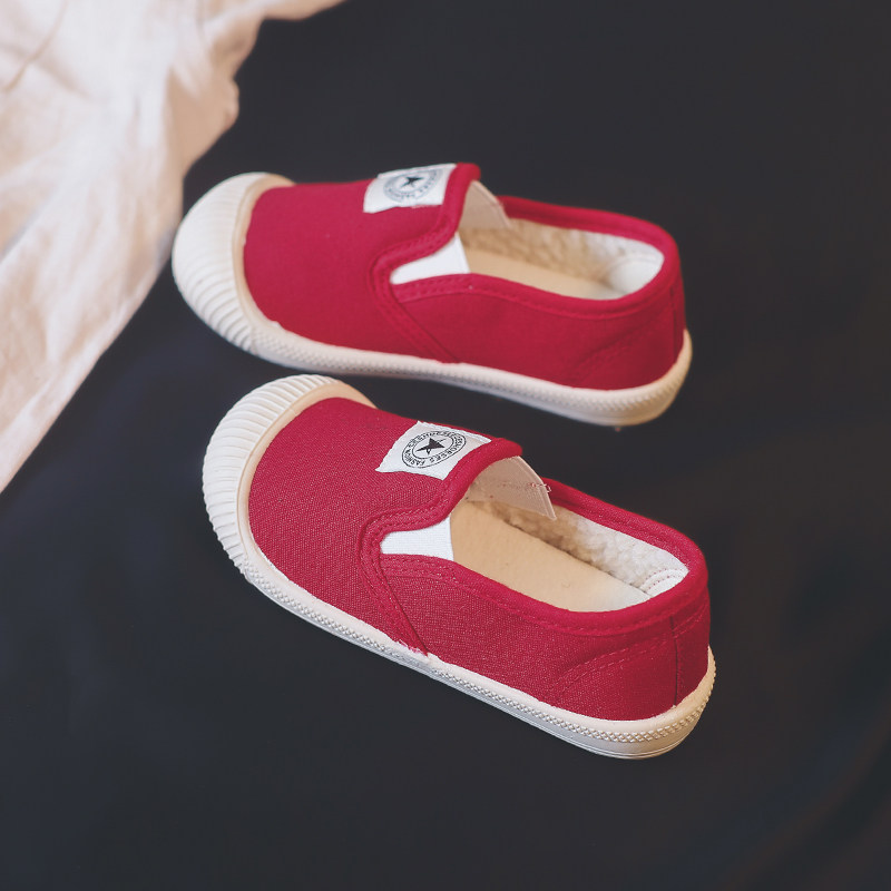 内置量子能量芯片 匡威旗下 CESHOESES 秋冬加绒款 儿童帆布鞋 天猫优惠券折后￥29.9包邮（￥69.9-40） 男、女童高低帮19~35码多色可选