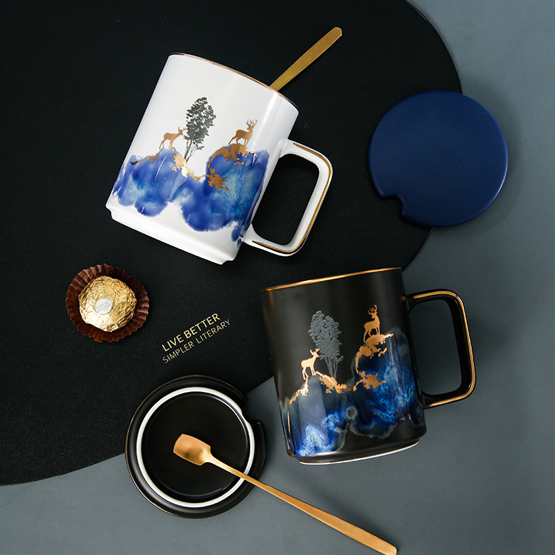 Ceramic keller Nordic ins with cover picking teaspoons of creative move trend Christmas cup a coffee cup