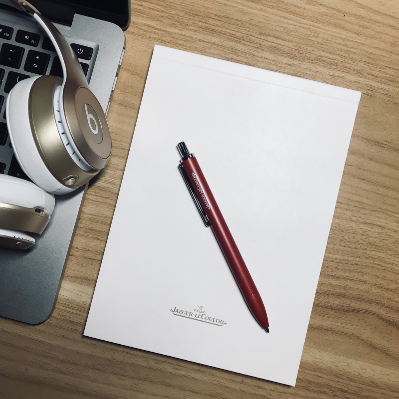 Hitchhiking Swiss brand Custom high-end writing notebook notepad draft This blank inner page Convenience Stick