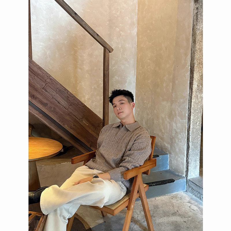 Korean Uamtor Retro Knit Old Money Elegant Texture Modal Loose Versatile Casual Sweater for Men Spring and Autumn Korean Uamtor Retro Knit Old Money Elegant Texture Modal Loose Versatile Casual Sweater for Men Spring and Autumn