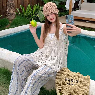 ISTYNI 25ss Spring/Summer new hot diamond halter chiffon top and green floral figurette skirt