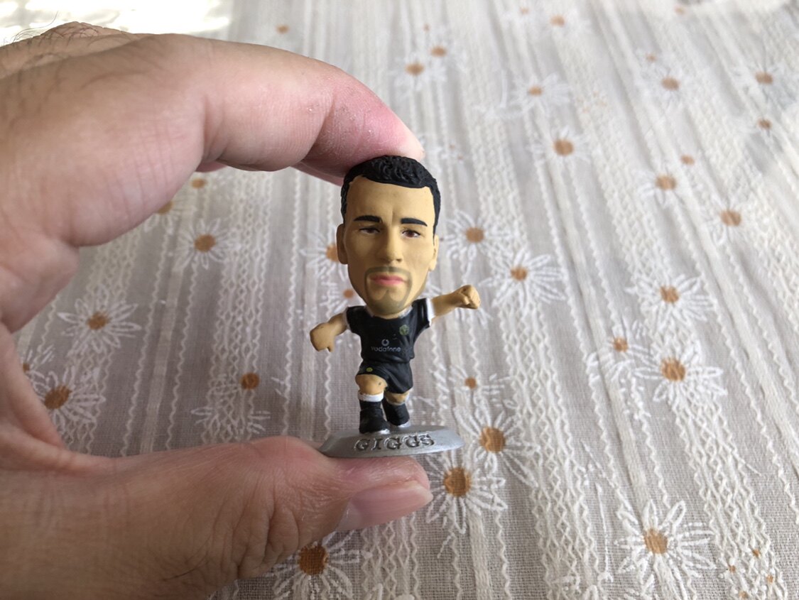 Corinthian MicroStars Manchester United Giggs Football Doctor Doll Model Handle Silver 2126