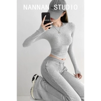 Светлый цветок серый (длинные рукава)