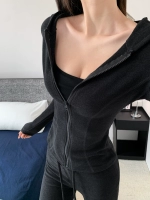 Темно-серый (верхняя молния)