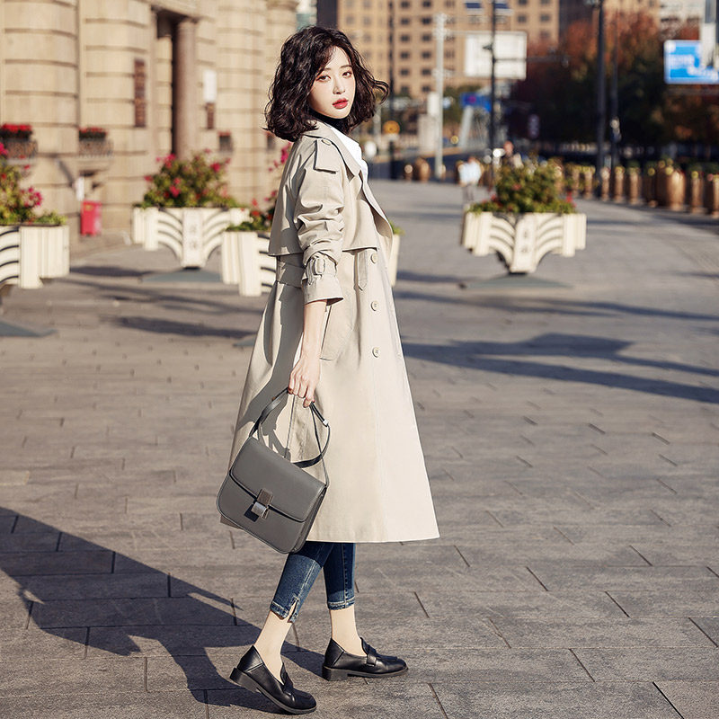 Beige original brand Wind dress Women's medium long version 2022 Spring new temperament Inn style Inn Wind coat High-sense jacket