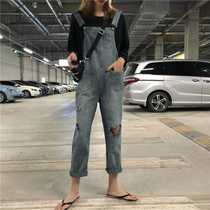  2019 spring and summer new Hong Kong version of the nostalgic washing age-reducing artifact womens loose hole bib jeans women