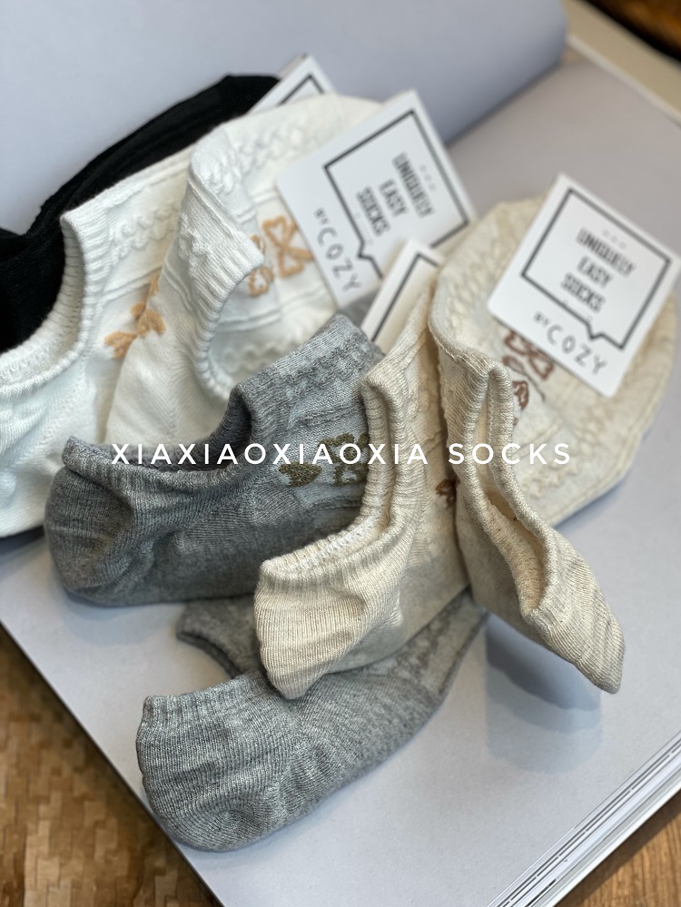 (full of five pairs) South Korean imports Summer Invisible Sox thin cotton ladies Shallow Stomp Butterfly Knot Invisible Socks