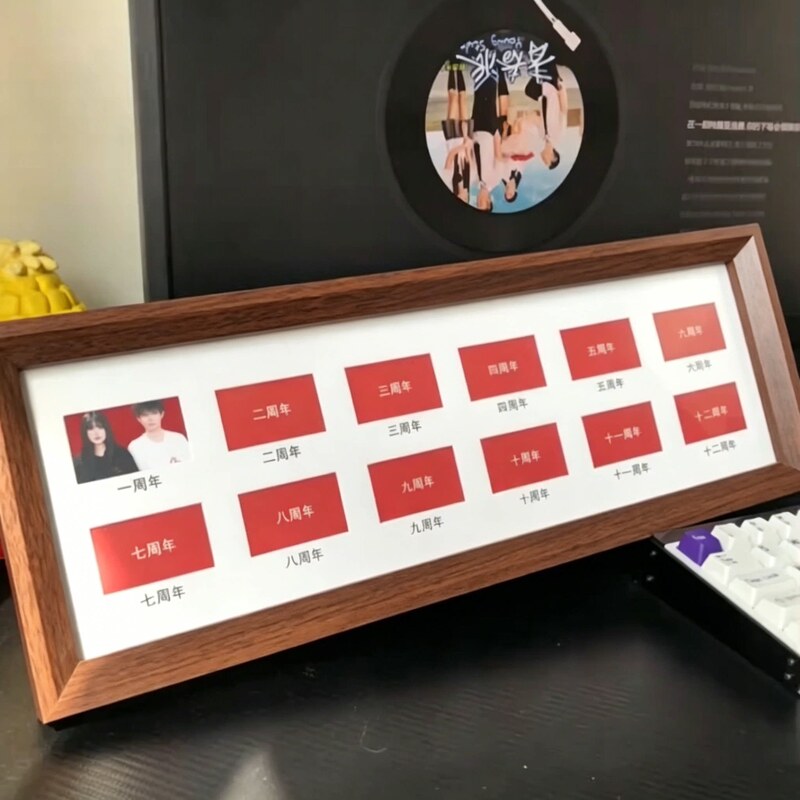 Marriage Certificate Photo Frame Anniversary Record from One Year to Twelve Years, Newlywed Red Background Photo Frame Display Stand Marriage Certificate Photo Frame Anniversary Record from One Year to Twelve Years, Newlywed Red Background Photo Frame Display Stand