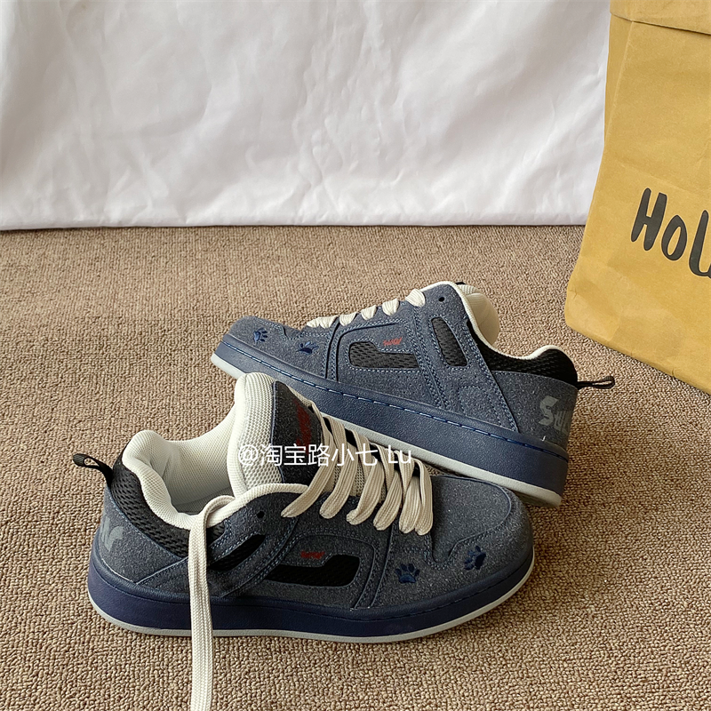 Korean Style Retro Dark Blue Loafers for Men ins Trendy 2026 Spring New Versatile Couple's Sports Casual Sneakers