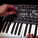 緼 Подан в rturia minibrute 25 Portable Simulation Melling Good Good