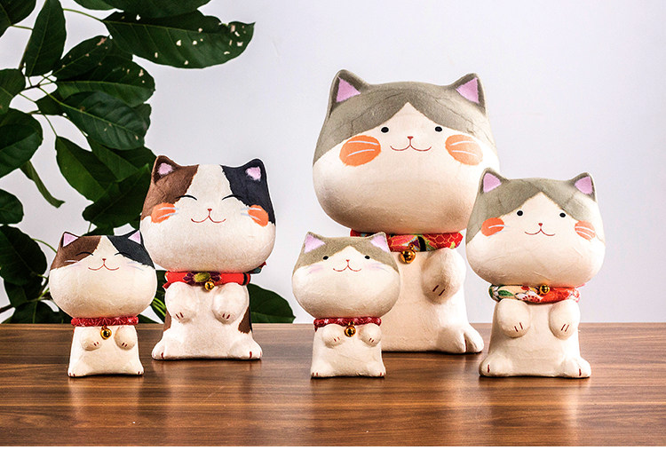 日本製の京都のドラゴンとトラがかわいい幸せなタラフ猫と紙の手工芸品