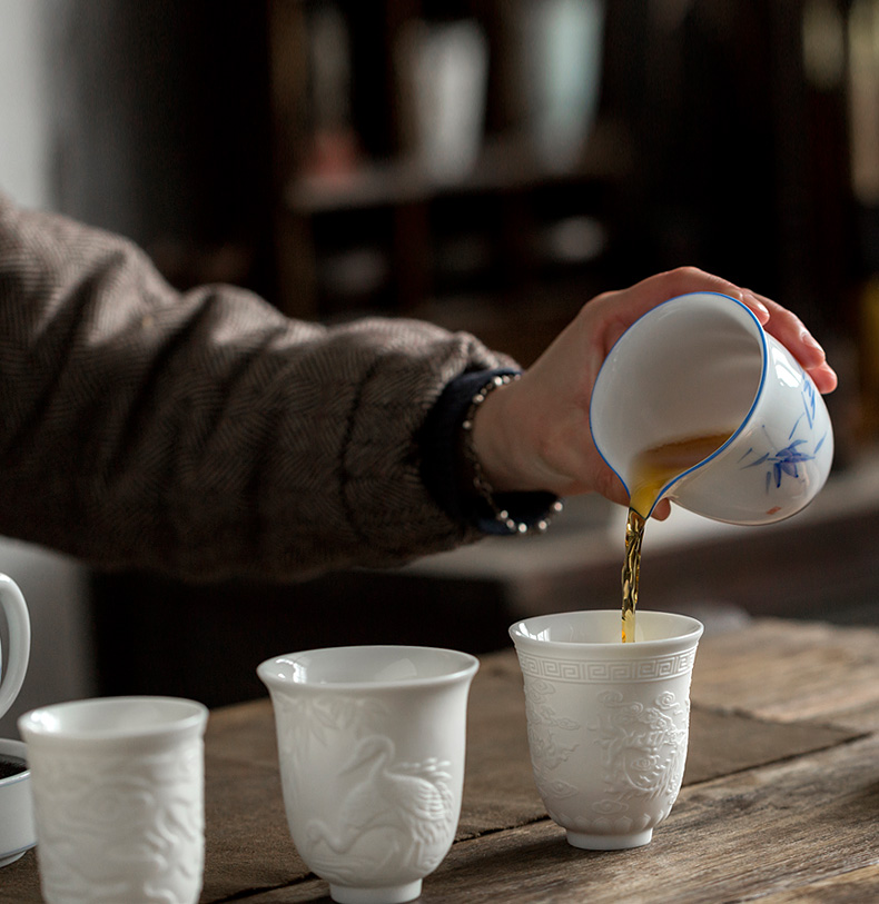 Shed graven images tang dehua suet jade porcelain longfeng cup size master ceramic tea cups phoenix xiangyun single CPU