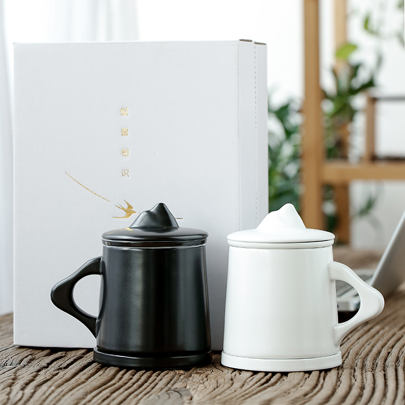 Tang s creative ceramic cups with cover filter couples cup keller office household Japanese tea cups