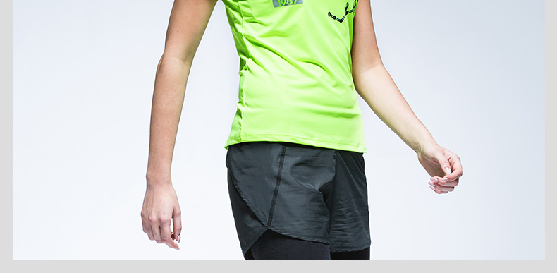 [3 miếng 99 nhân dân tệ] bước đặc biệt nữ thể thao T-Shirt nữ chạy t-shirt thoải mái áo thun gym