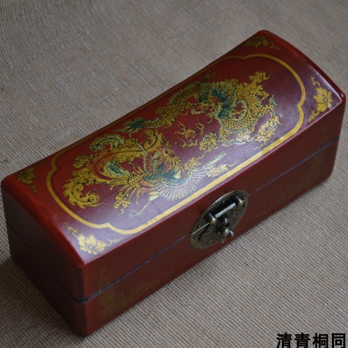 European style Chinese jewelry box Vintage leather antique storage box Wedding birthday creative gift jewelry flavor
