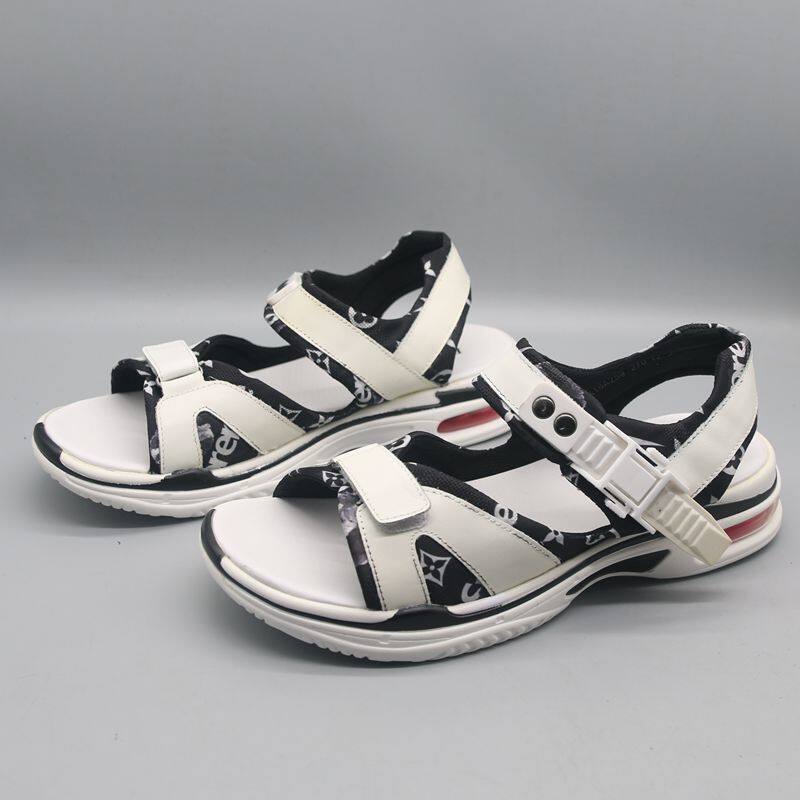 Pick up leakage foreign trade export single leather men's sandals summer fashion all-match casual outer wear soft bottom air cushion beach shoes