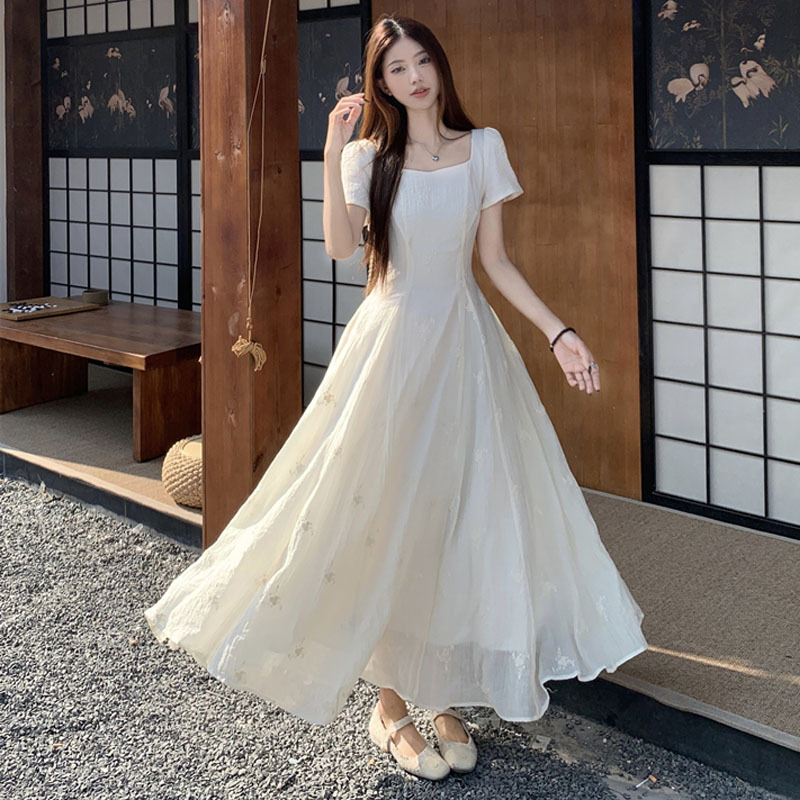 White Dress, Extra Long, for Tall People, with a Large Skirt, Flattering for Slightly Chubby Figures, Stunning Long Dress, Ethereal White Moonlight First Love Dress