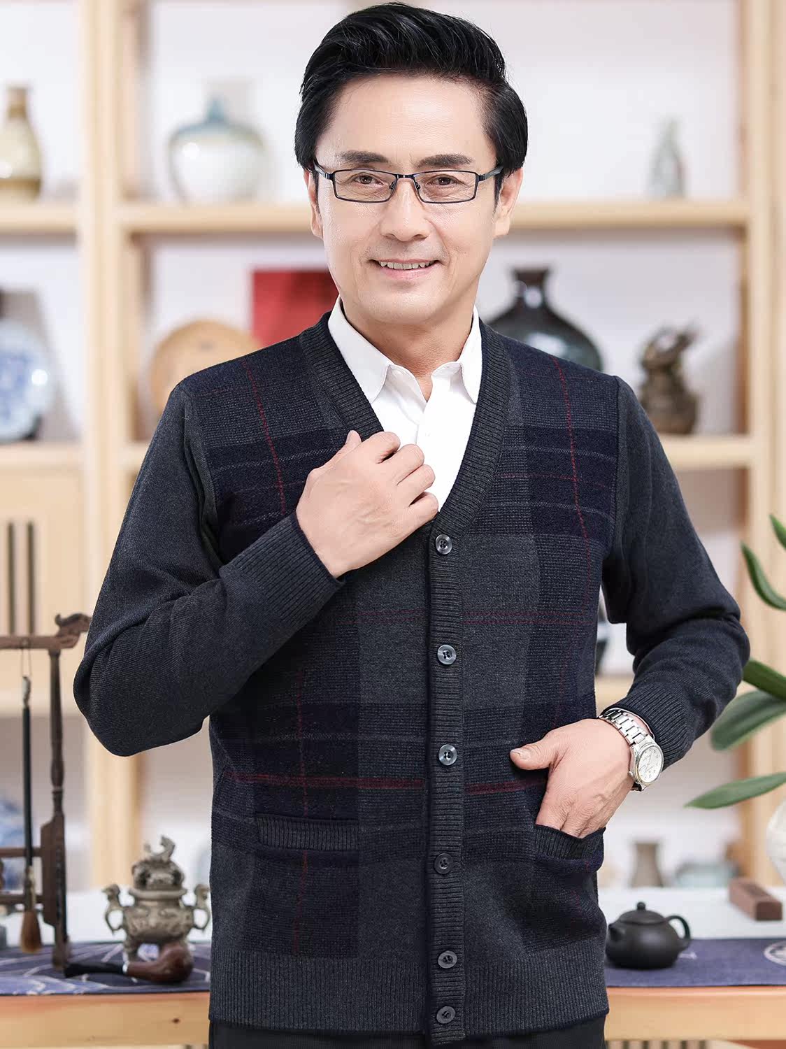 Middle-aged sweater Men's cardigan Business casual sweater 50 to 60-year-old dad grandpa buckle cardigan jacket