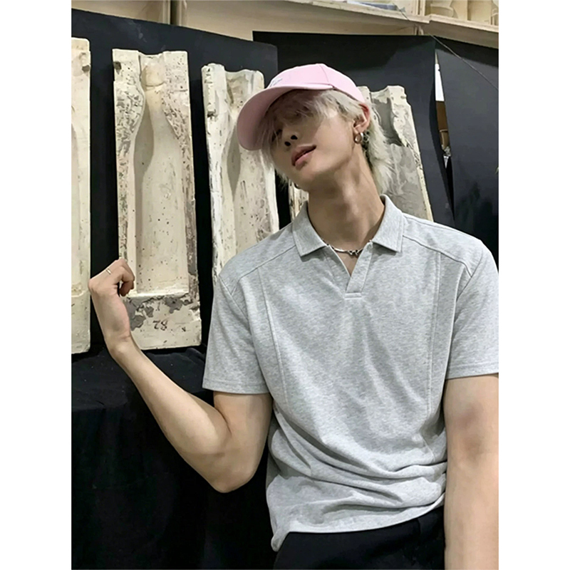 American-Style Seagull V-Neck Short-Sleeve Polo Shirt for Men, Summer Cool and Stylish High-End Feel, Regular Shoulder T-Shirt with Heavy-Duty Deconstructed Patchwork Half-Sleeve
