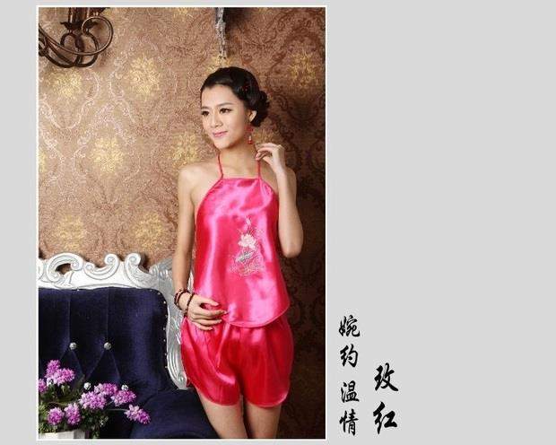 Set đồ lót học sinh dễ thương cô gái gợi cảm phong cách quốc gia đồ ngủ retro dành cho nữ trưởng thành - Bellyband yếm lụa đẹp