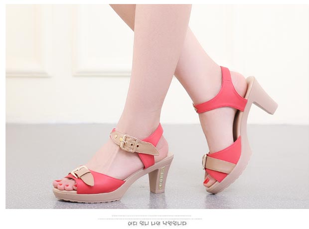 Mùa hè 2018 mới của phụ nữ sandal cao gót dày với đế dày thời trang không thấm nước thoải mái cỡ lớn 42 giày nữ giày vascara