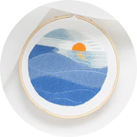 Солнце (подарок -такая бамбуковая пластиковая вышивка 15 см)