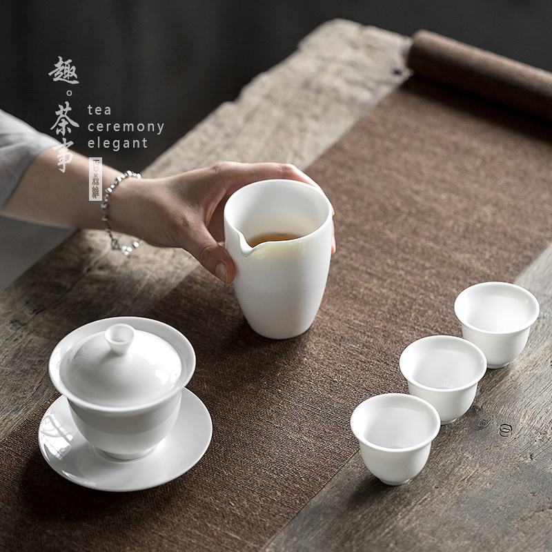 , a reasonable dimension of dehua white porcelain suet jade cup narrow tea tea, head points from lard white tea accessories